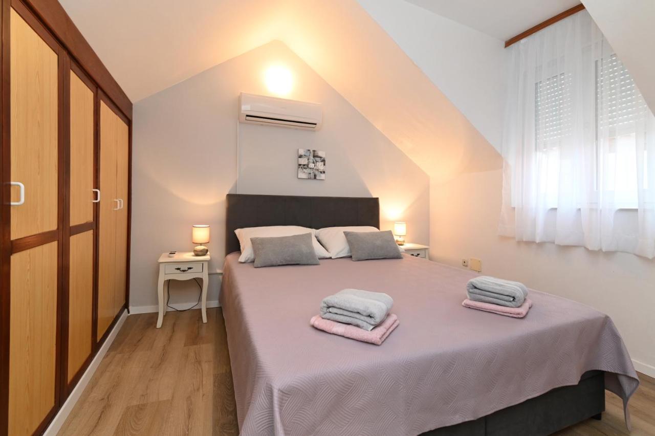 Oleander Apartments Split Eksteriør bilde