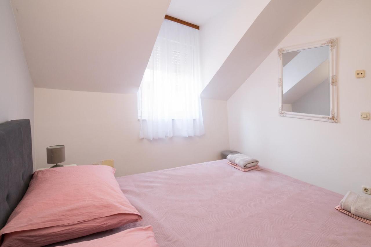Oleander Apartments Split Eksteriør bilde