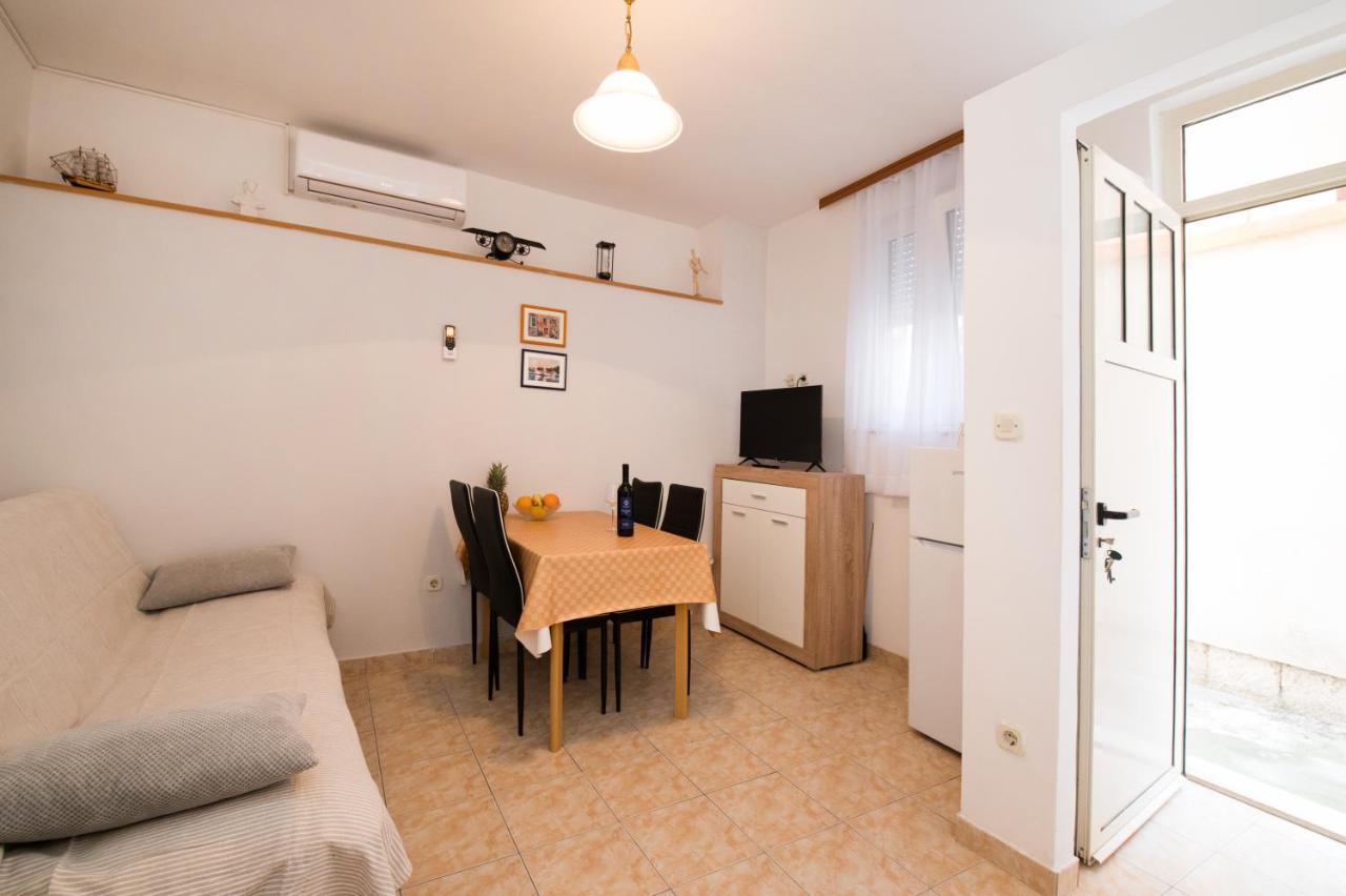 Oleander Apartments Split Eksteriør bilde