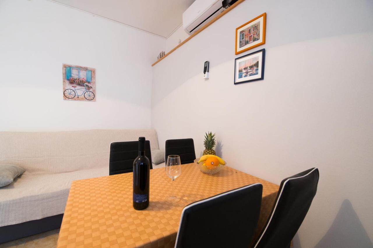 Oleander Apartments Split Eksteriør bilde