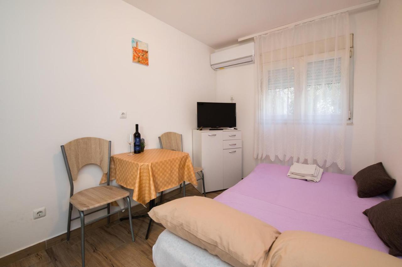 Oleander Apartments Split Eksteriør bilde